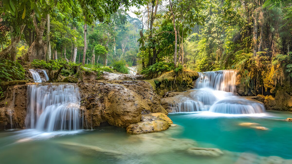Forest waterfalls and a quiet turquoise pool