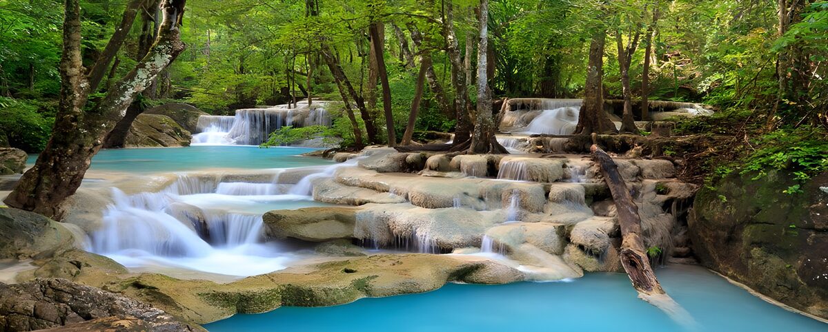 Quiet cascades and turquoise woodland pools